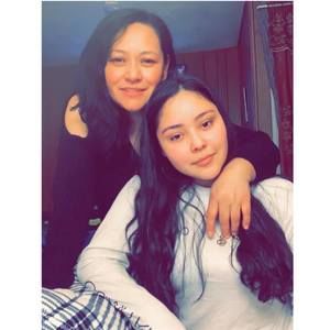 Meet your Posher, Yolanda